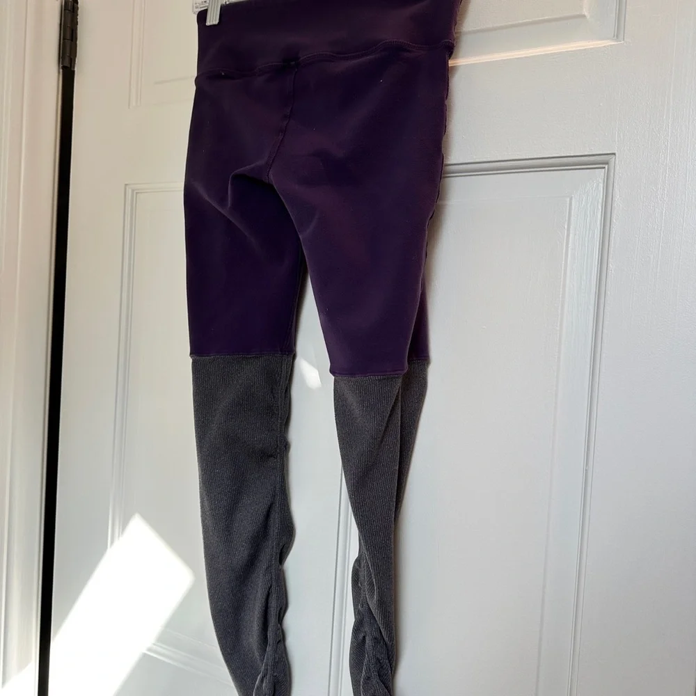 Alo Goddess leggings - Picture 3 of 6